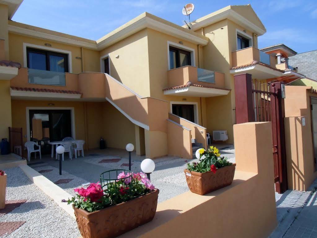 Residence Ibiscus Castelsardo Luaran gambar