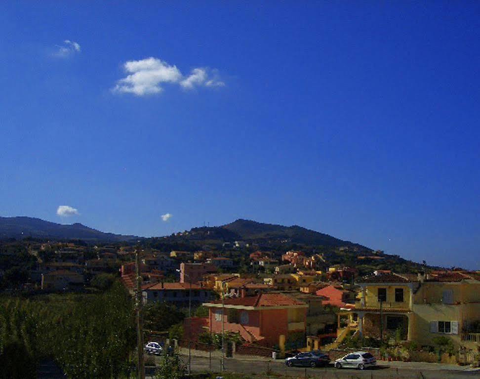 Residence Ibiscus Castelsardo Luaran gambar